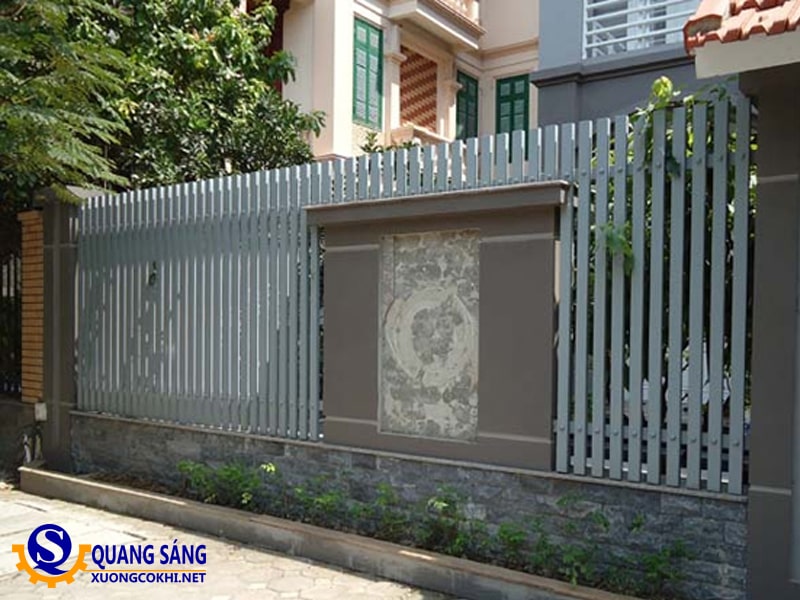 Hàng rào sắt Quang Sáng HRS-14