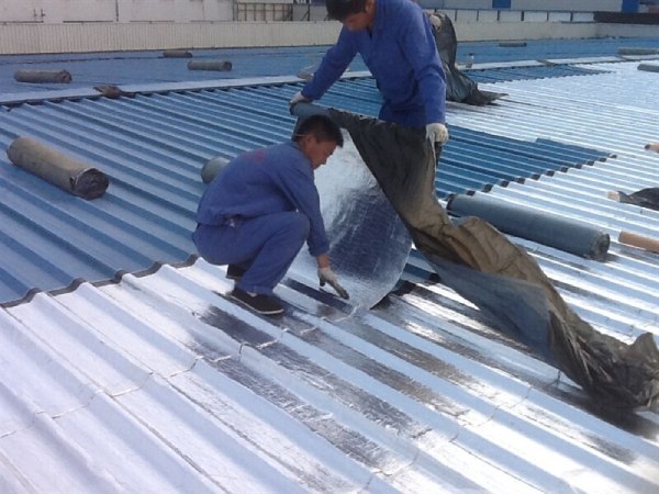 Thi cong nha xuong mai ton 500m2