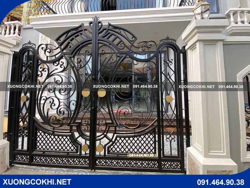 Báo giá làm cửa sắt tại Thanh Trì giá rẻ