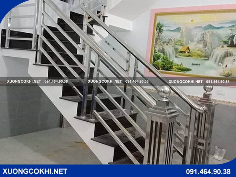 Cầu thang inox Quang Sáng CTI-05