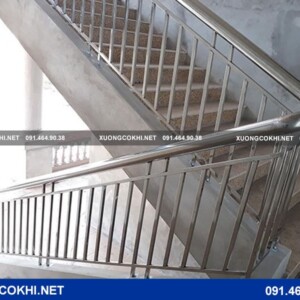 Cầu thang inox Quang Sáng CTI-06