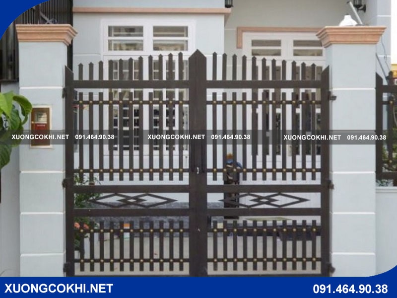 88 mẫu cổng sắt nhà cấp 4 thiết kế hiện đại bền đẹp, an toàn
