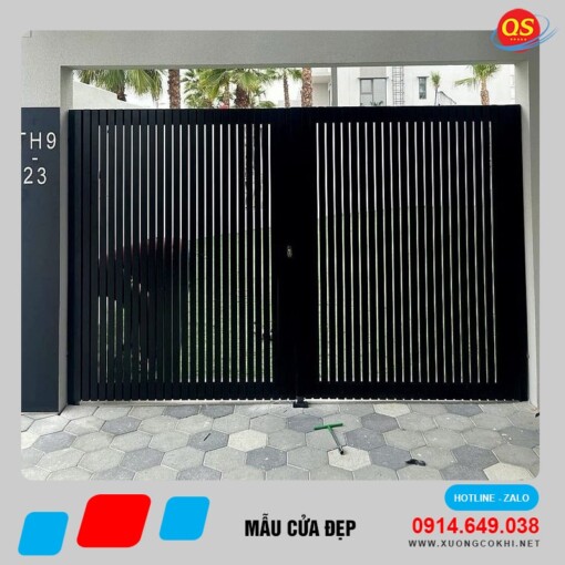 Mẫu cửa sắt đẹp Quang Sáng CUASAT-17
